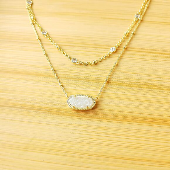 Kendra Scott Jewelry - Kendra Scott Elisa Gold Drusy Necklace 🎉